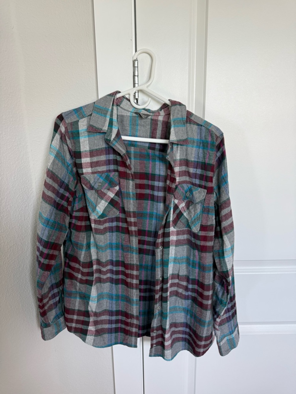 Eddie Bauer Plaid Button-Down Shirt in Gray, Teal & Burgundy large tall